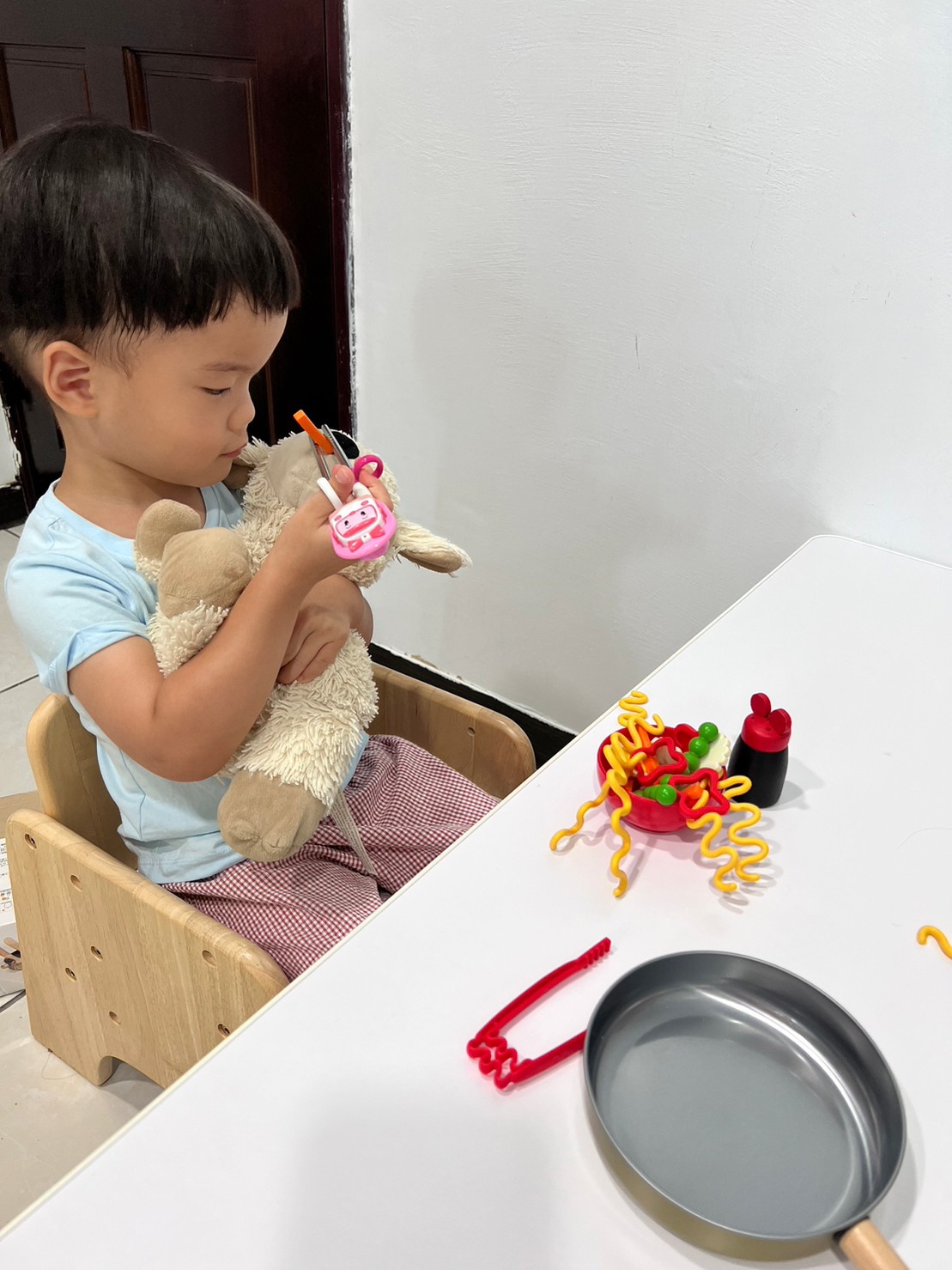 【Plan Toys】小主廚-六件式鍋具組｜高仿真質感鍋具木玩、讓孩子愛上烹飪、扮家家酒